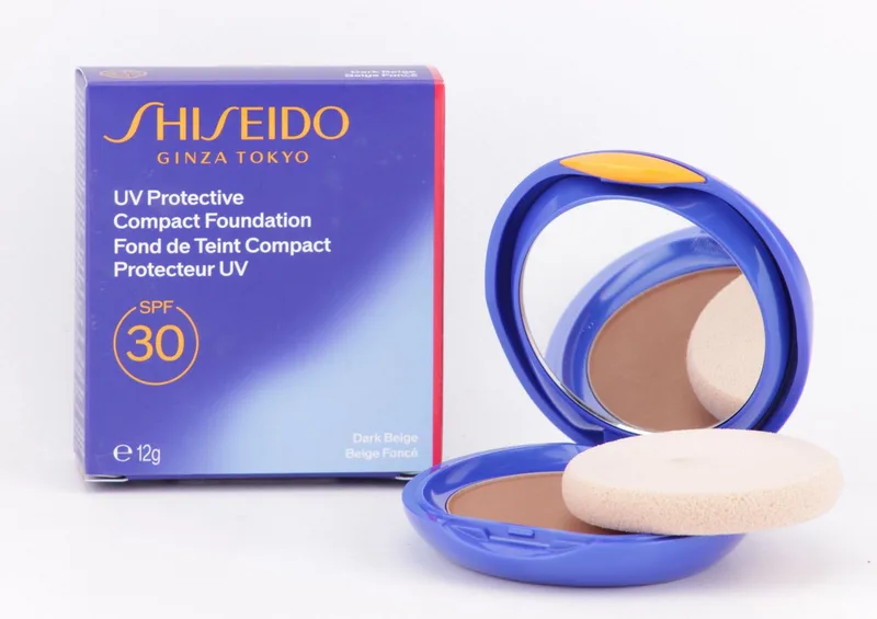 Foundation Sun / UV Protective - Com­pact Foun­da­ti­on SPF 30 - Dark Beige - 12g von Shiseido – Produktfoto