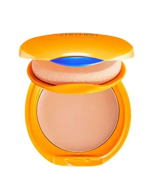 Tanning Compact Foundation SPF10 Compact Foundation van Shiseido in Roze, 12 g – productfoto