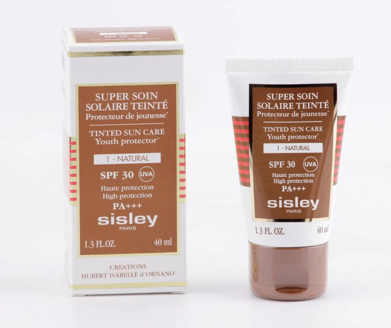Foundation Sisley - Tinted Sun Care - Youth Protector - 40ml SPF30 - 1 Natural fra Sisley – produktbillede 1 af 5