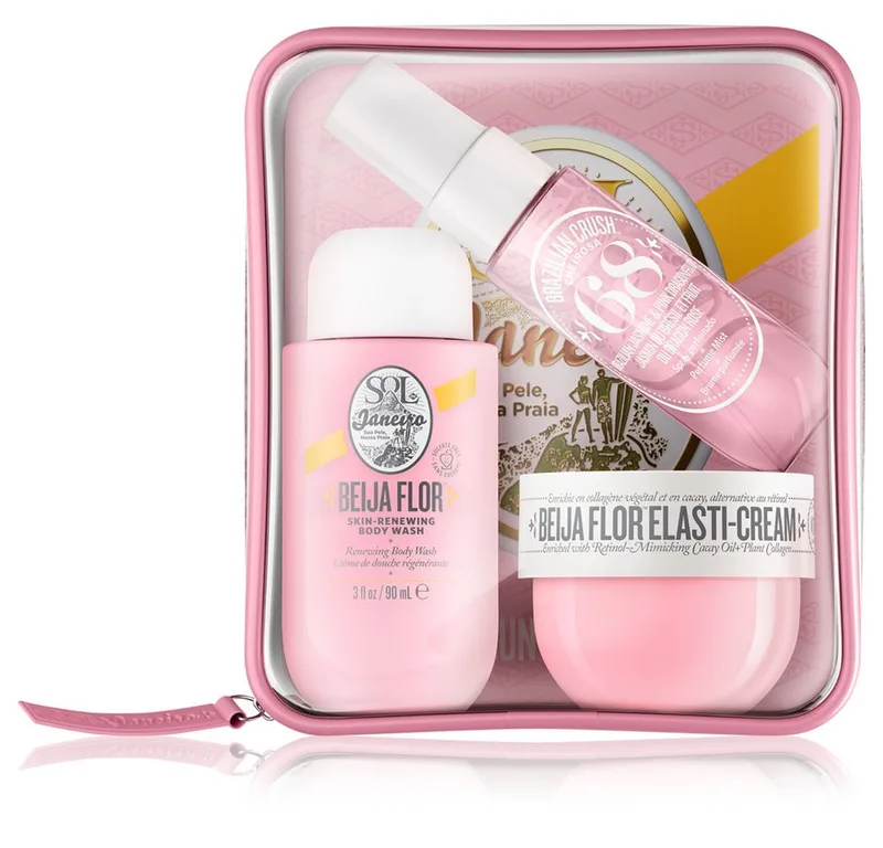 Pflege-Geschenkset Sol de Janeiro Beija Flor Jet Set Körperpflegeset, 3-tlg., Körpercreme, Duschcreme & Duftspray mit Cheirosa ’68 von Sol de Janeiro – Produktfoto