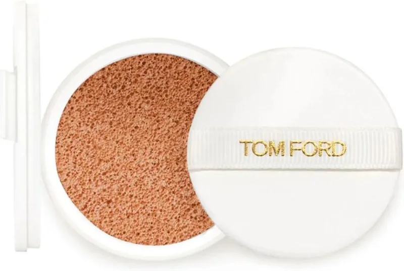 Summer Soleil 2019 Glow Tone Up Foundation Hydrating Cushion Compact SPF 40 / PA++++ Refill - compact foundation 4.5 COOL SAND von Tom Ford in 4.5 cool sand – Produktfoto