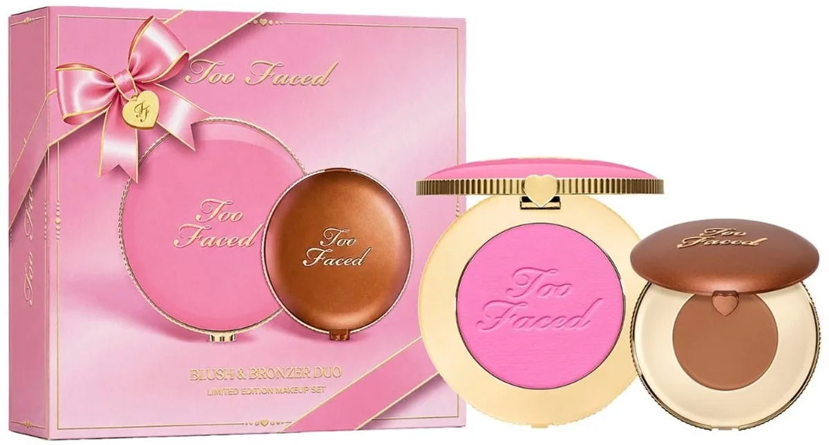 Blush & Bronzer Set - Cloud Crush blush en Chocolate Soleil bronzer - Make-up Cadeauset by Too Faced – product photo