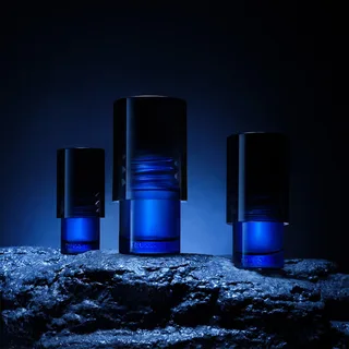 Primo Notte Blu Eau De Parfum Spray von Trussardi in 30 ml – Produktfoto 5 von 5