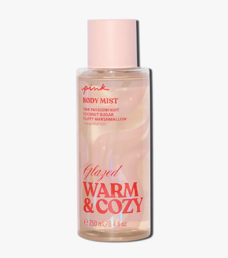 GLAZED Warm & Cozy Body Mist – Pink Passion Fruit, Coconut Sugar & Fluffy Marshmallow – Verrijkt Essentiële Oliën fra Victoria's Secret i 250 ml – produktbillede